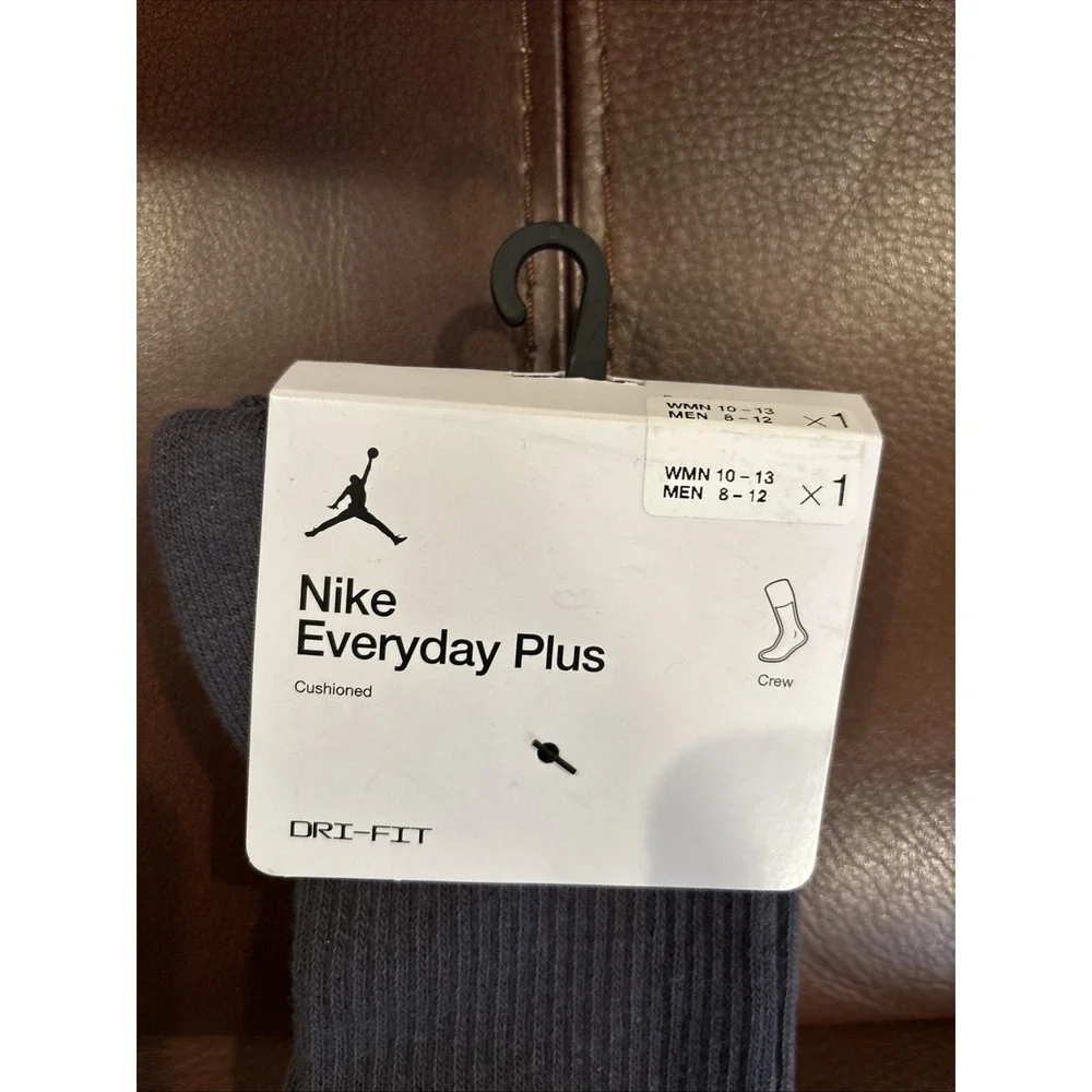 Nike Everyday Plus Cushioned Ankle Socks (2 Pairs) HJ2446-010 Size L  8-12